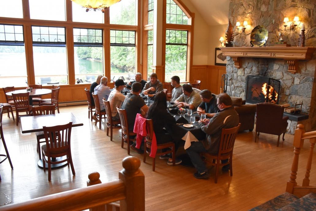 Eagle Nook Resort Юклулет Удобства фото
