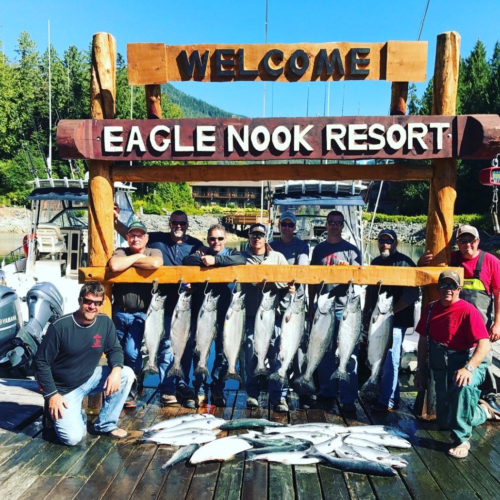 Eagle Nook Resort Юклулет Экстерьер фото